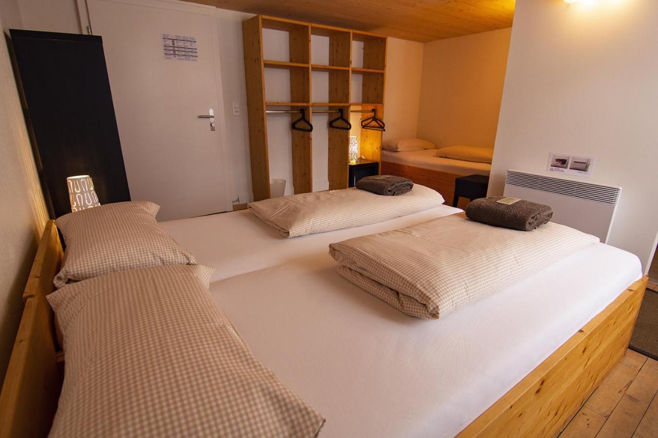 Sust Lodge Am Gotthard Hospental Exterior foto